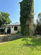 Charming Cottage in Elgin, Grabouw