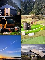 Charming 6-bed Escape- Balconies & Panoramic Views