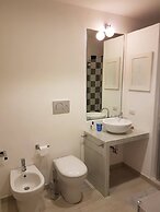 Charming Porto Santo Stefano Apartment With Pool Access