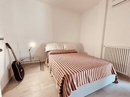 Charming Porto Santo Stefano Apartment With Pool Access