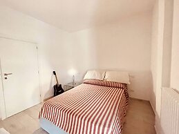 Charming Porto Santo Stefano Apartment With Pool Access