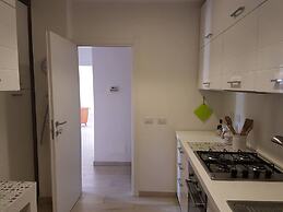 Charming Porto Santo Stefano Apartment With Pool Access
