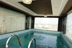 The Crown Leela