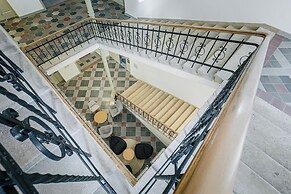 Hotel Benedict