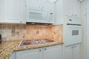 GLOBALSTAY Tides Hollywood Beach Retreat