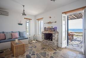 Seaside Villa Costal Vibes Walk to Beach