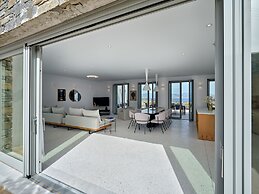 Aegean Hestia Luxury Villa of Paros