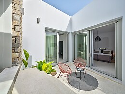 Aegean Hestia Luxury Villa of Paros