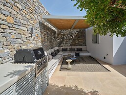 Aegean Hestia Luxury Villa of Paros