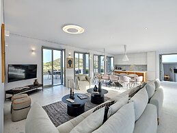 Aegean Hestia Luxury Villa of Paros