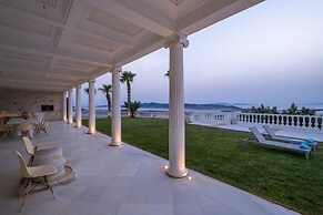 Luxury Villa Aethra -island Living Paros-