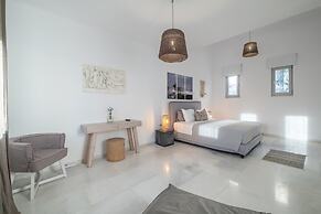 Luxury Villa Aethra -island Living Paros-