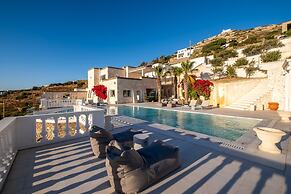 Luxury Villa Aethra -island Living Paros-