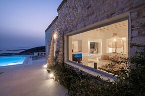 Luxury Villa Aethra -island Living Paros-