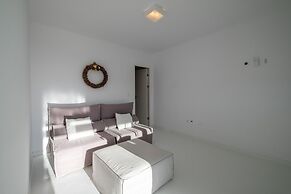 Luxury Villa Aethra -island Living Paros-