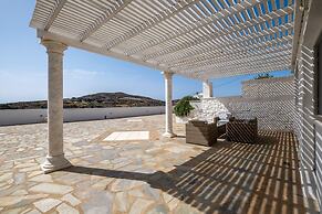 Luxury Villa Aethra -island Living Paros-