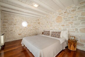 Luxury Villa Aethra -island Living Paros-