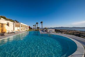 Luxury Villa Aethra -island Living Paros-