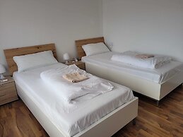 Horrem City Apartments