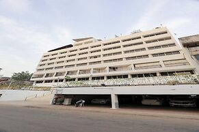 Elegant Luxury Nest Baroda