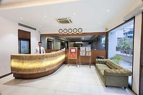 Elegant Luxury Nest Baroda