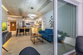 B8 Suite Palm Rsd - 2mn From sea