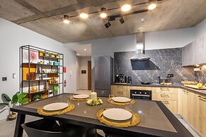 B8 Suite Palm Rsd - 2mn From sea