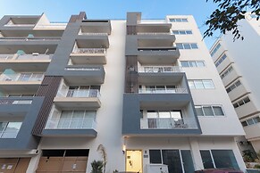 B8 Suite Palm Rsd - 2mn From sea