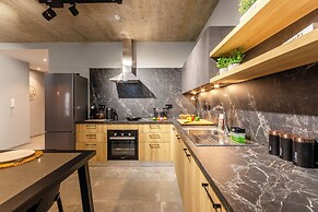 B8 Suite Palm Rsd - 2mn From sea