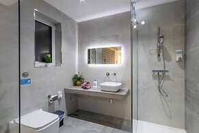 B8 Suite Palm Rsd - 2mn From sea