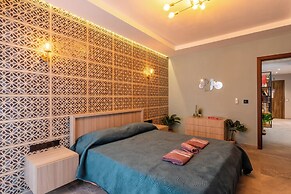 B8 Suite Palm Rsd - 2mn From sea