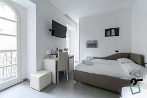 HOTIDAY Room Collection - Napoli Duomo