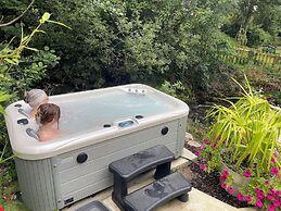 The Jewel Lodge and Spa
