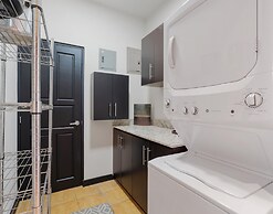 Suite 4 - Sloth Pool&Beach 3 BR Condo