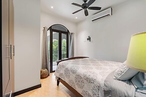 Suite 4 - Sloth Pool&Beach 3 BR Condo