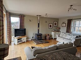 Dalnoid Cottages & Treehouses