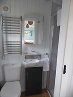 Dalnoid Cottages & Treehouses