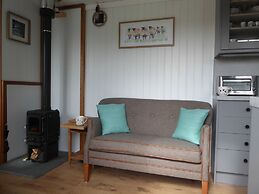 Dalnoid Cottages & Treehouses