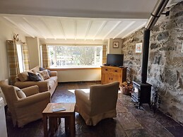 Dalnoid Cottages & Treehouses