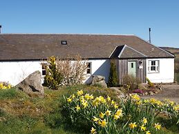 Dalnoid Cottages & Treehouses