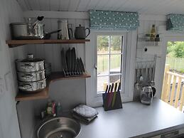 Dalnoid Cottages & Treehouses