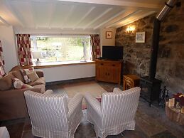 Dalnoid Cottages & Treehouses