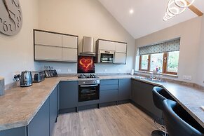 Dalnoid Cottages & Treehouses