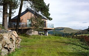Dalnoid Cottages & Treehouses