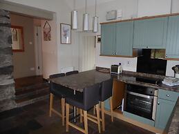 Dalnoid Cottages & Treehouses