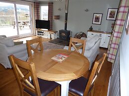 Dalnoid Cottages & Treehouses