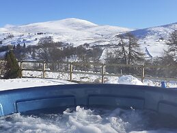 Dalnoid Cottages & Treehouses