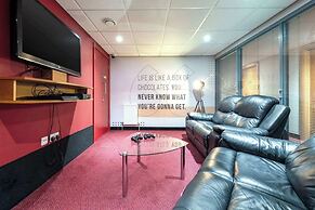 Student Only The Moor