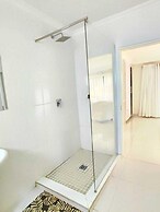 GEORGE B BOUTIQUE LODGE