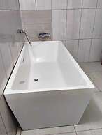 GEORGE B BOUTIQUE LODGE